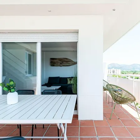 Vista Mar - Penthouses * Roses
